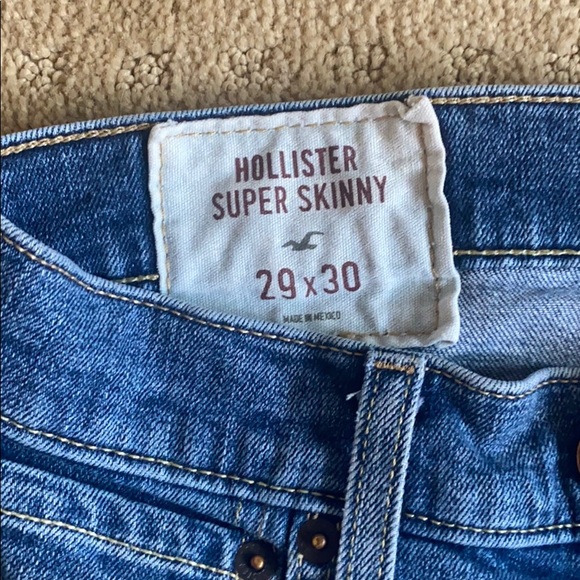 Jeans - Picture 2 of 3